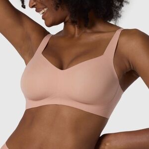 Evelyn & Bobbie The Beyond Bra in Himalayan Salt SZ M EUC